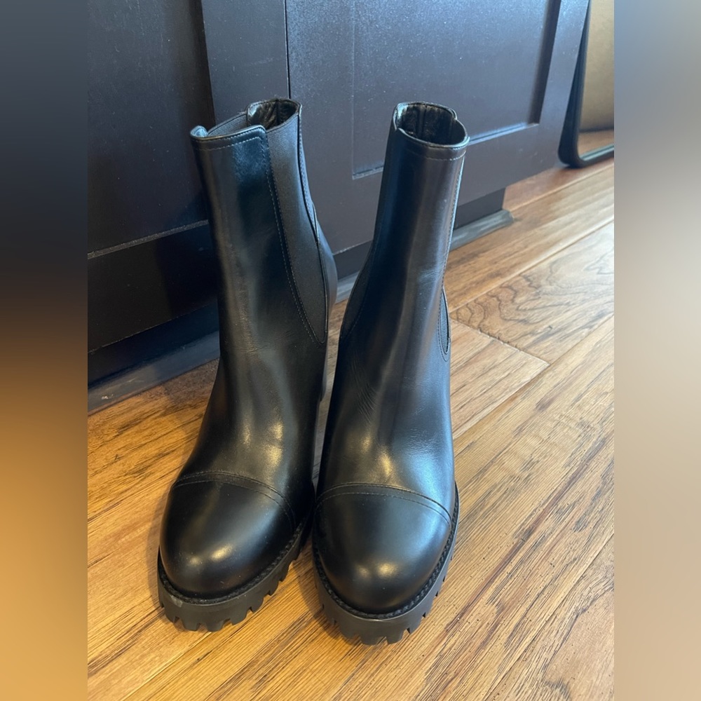Stuart Weitzman black heeled booties NEVER WORN